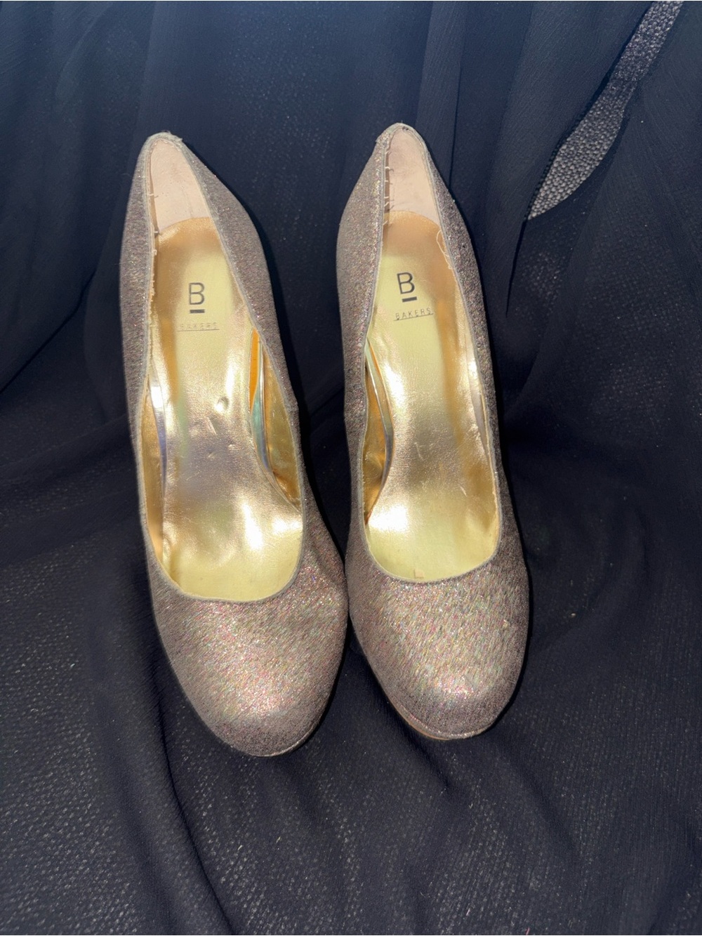 Bakers Glitter Round-Toe High Heels in Shimmery Multi-Pink Size 7.5